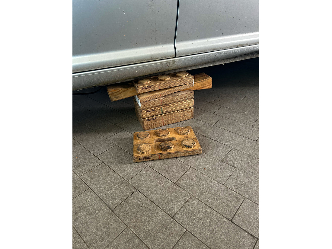 Simple Item 8
